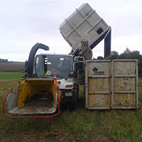 Unimog U 500/Hochkipper mit Fronthacker